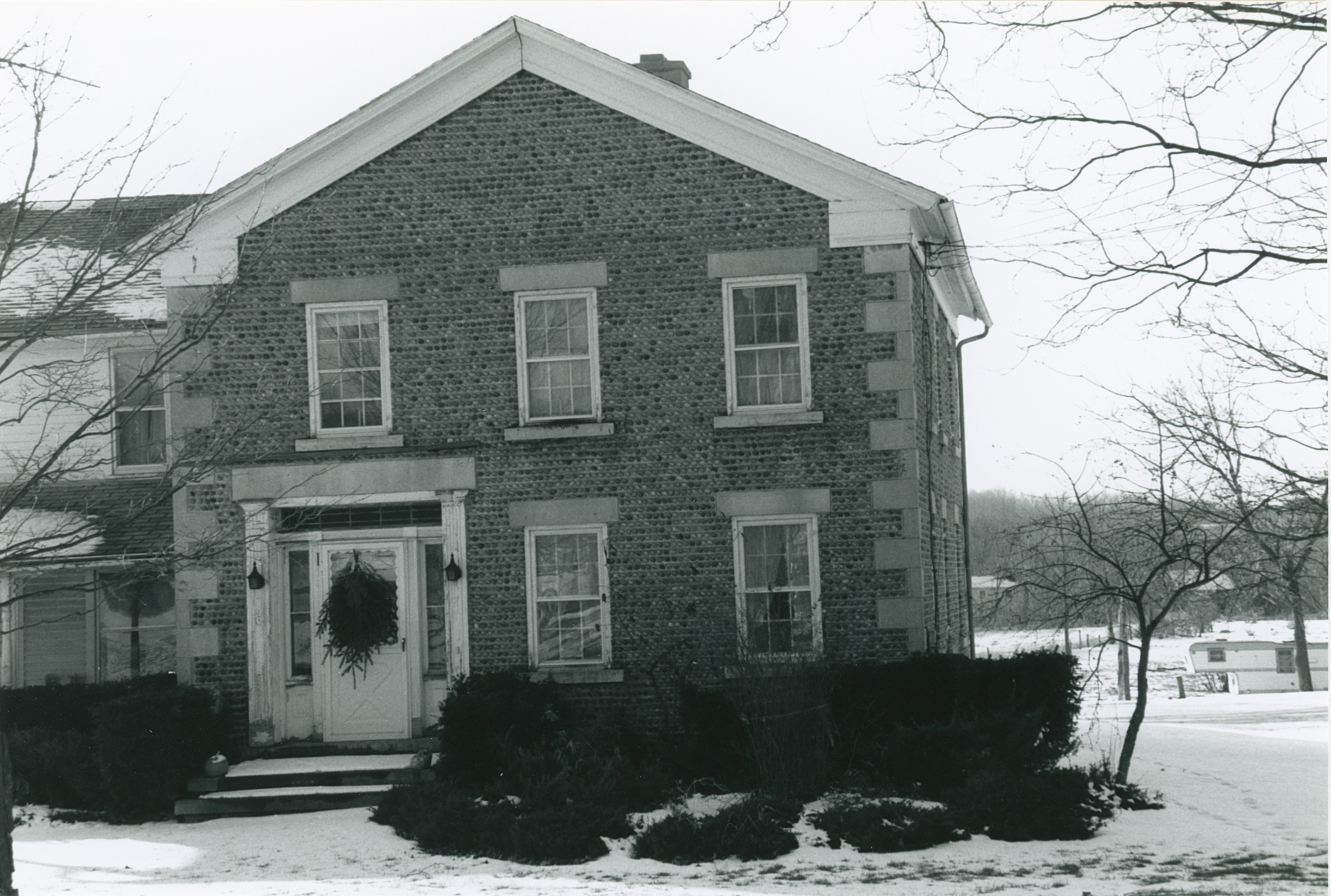 Pal-16 2799 Lyon Rd 1